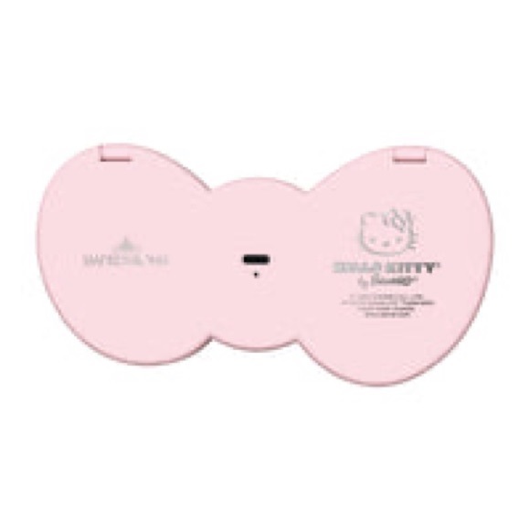 Impressions Vanity Company X Hello Kitty | LED Bow Compact Mirror - Picture 6 of 6